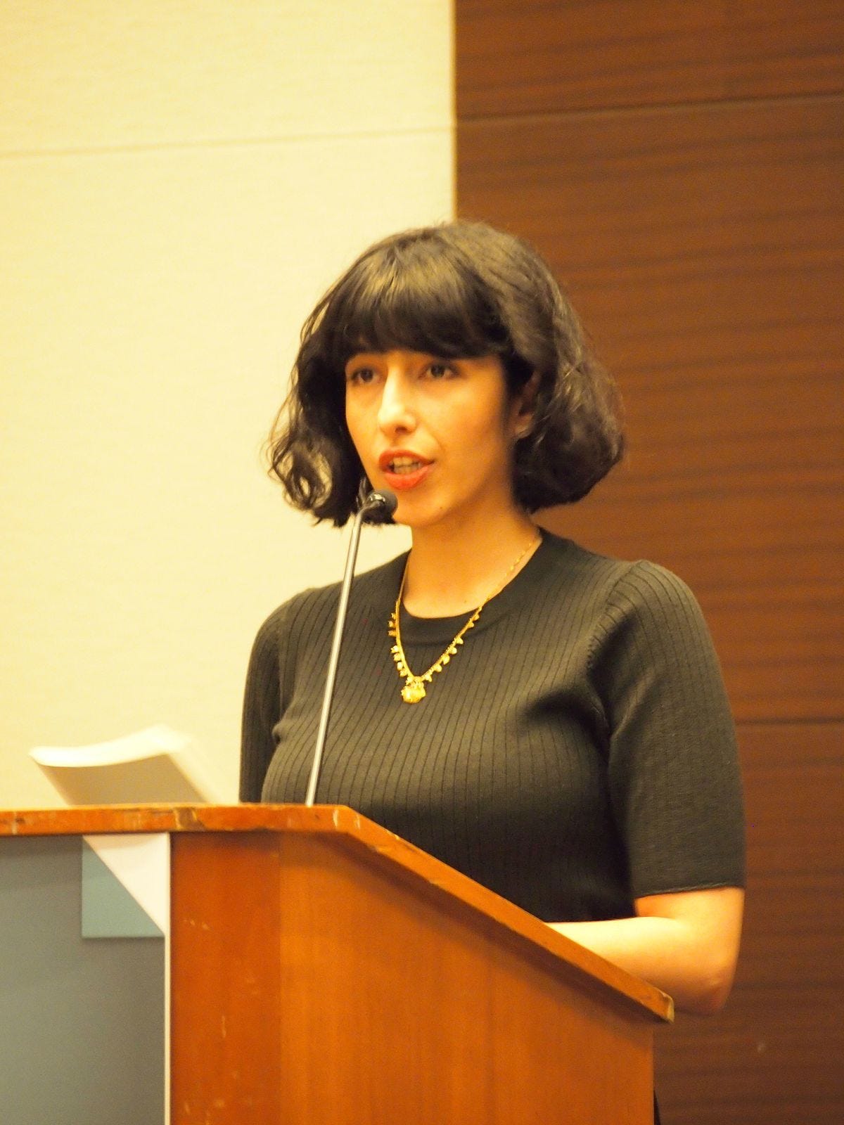 Solmaz Sharif - Wikipedia