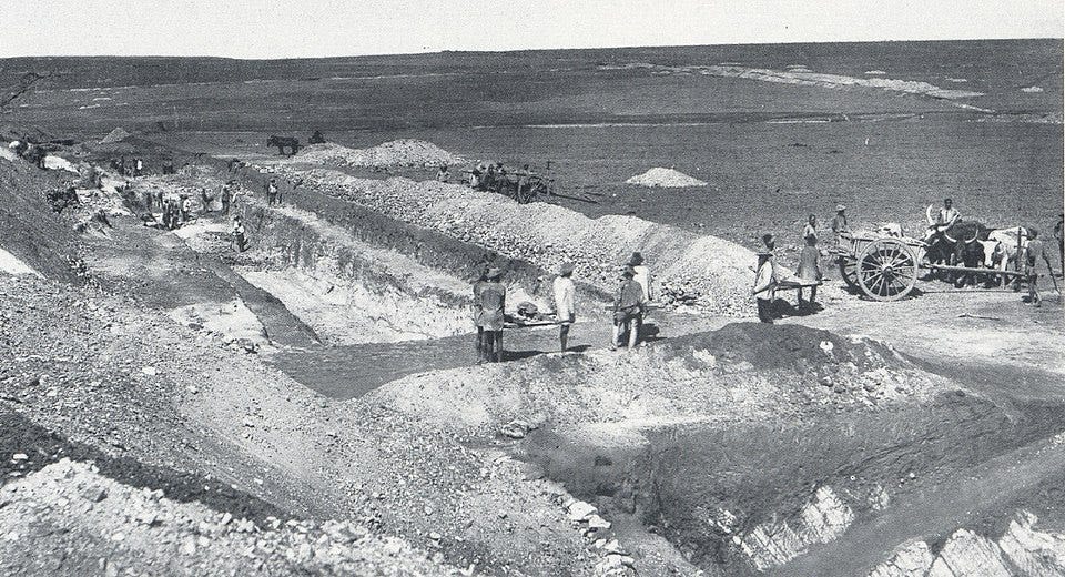 Fichier:Ferreira's Gold Mine in 1886.jpg Fichier:Ferreira's Gold Mine in 1886.jpg