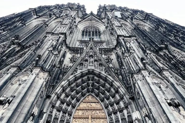 LUX • Cologne Cathedral: 5 Fascinating Facts You Didn't Know