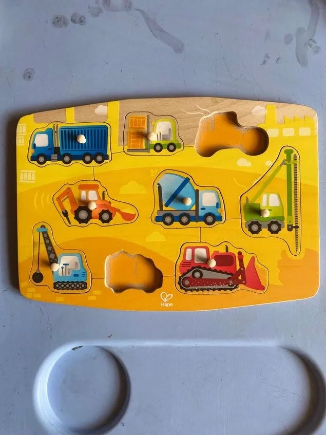 Educational formboard for children with GDD to improve focus