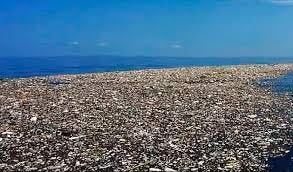 ISLA DE PLÁSTICO. ISLA DE BASURA