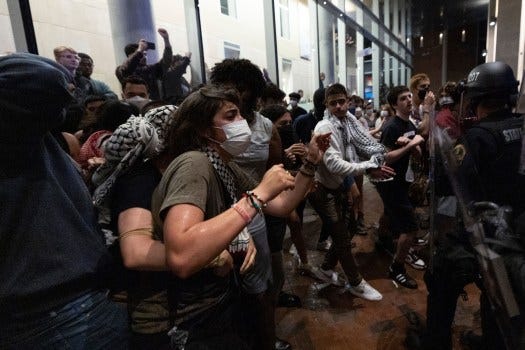 Protestors arrested, pepper sprayed during crackdown at VCU
