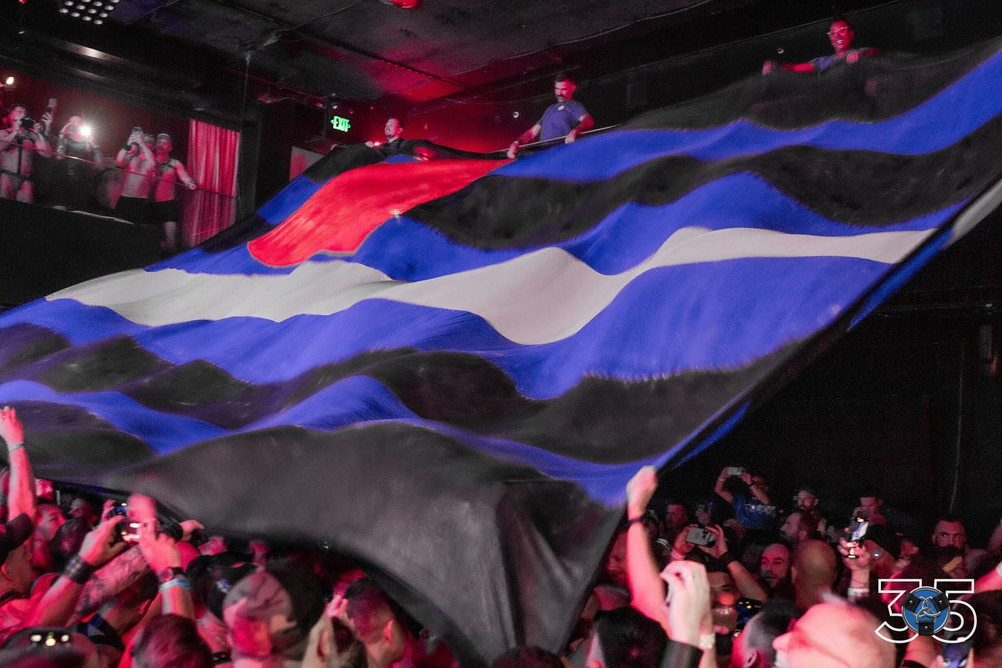 No photo description available.