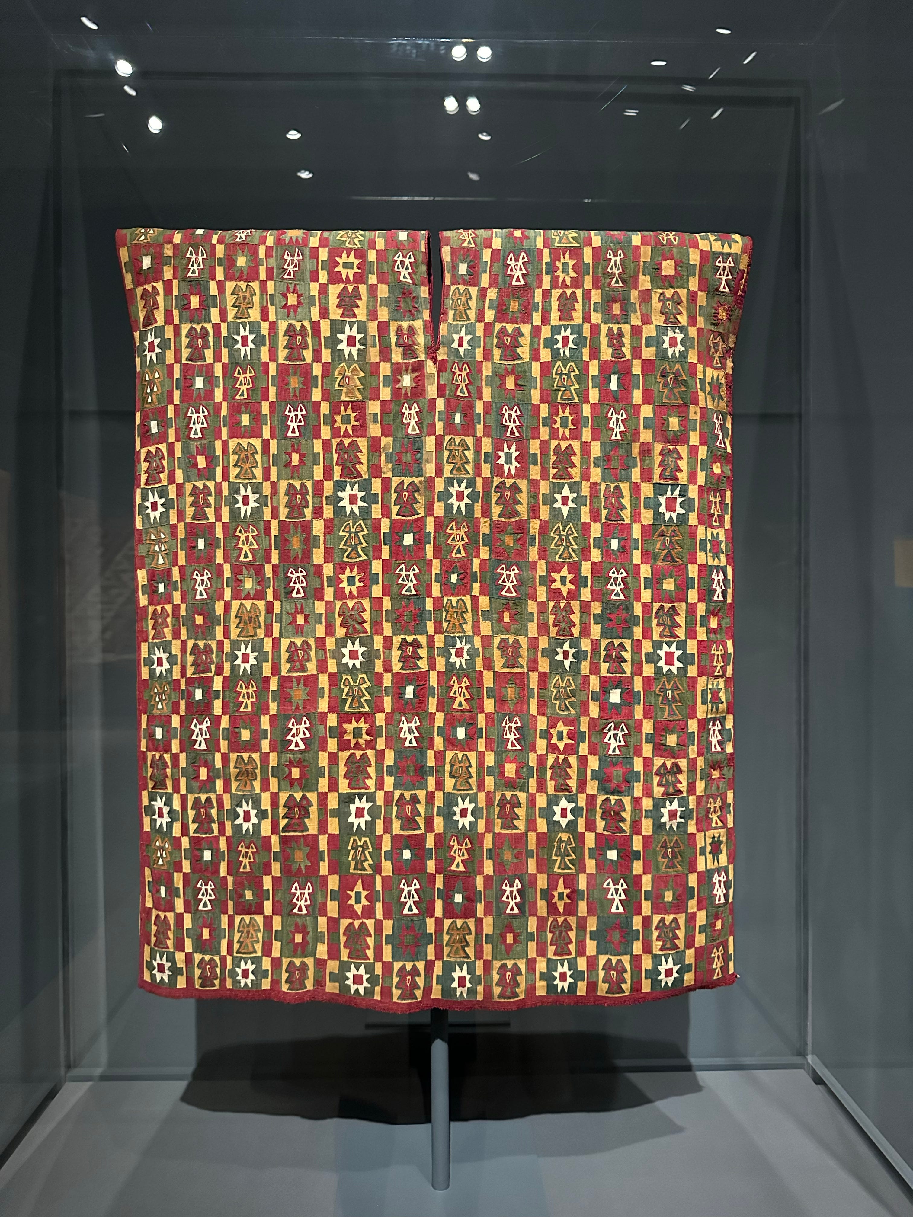 Weaving Abstraction in Ancient and Modern Art