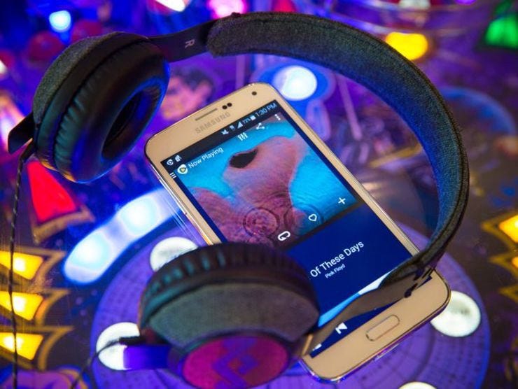 Streaming music 9720