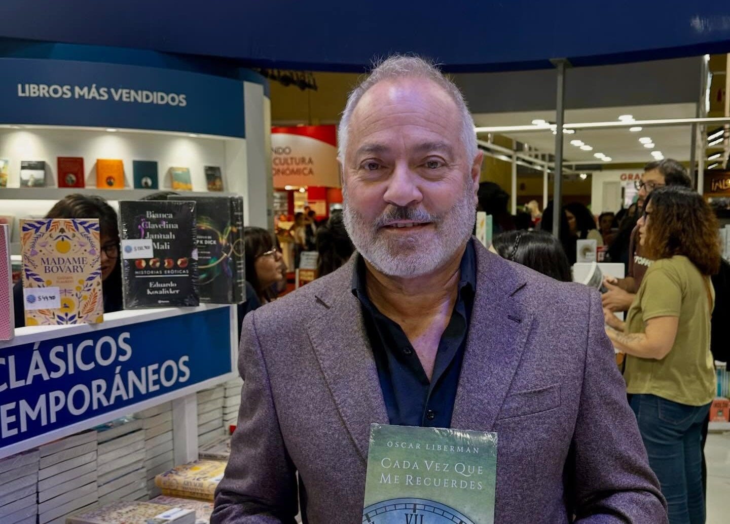Puede ser una imagen de texto que dice "rupo Planeta LIBROSMÁSVENDIDOS MÁS VENDIDOS LIBROS NDO CULTURA 5スの園の園 F 도00 เา HuDE TORN EMPORANEOS EMPORÁNEOS LÁSICOS OSCAR OSCARLISERMAN IEERMA နှယ်မြုး CADA CADAVEZQUE VEZ QUE CADA ME MERECUERDES DES Οις MBESB አስዳ AS IIG"