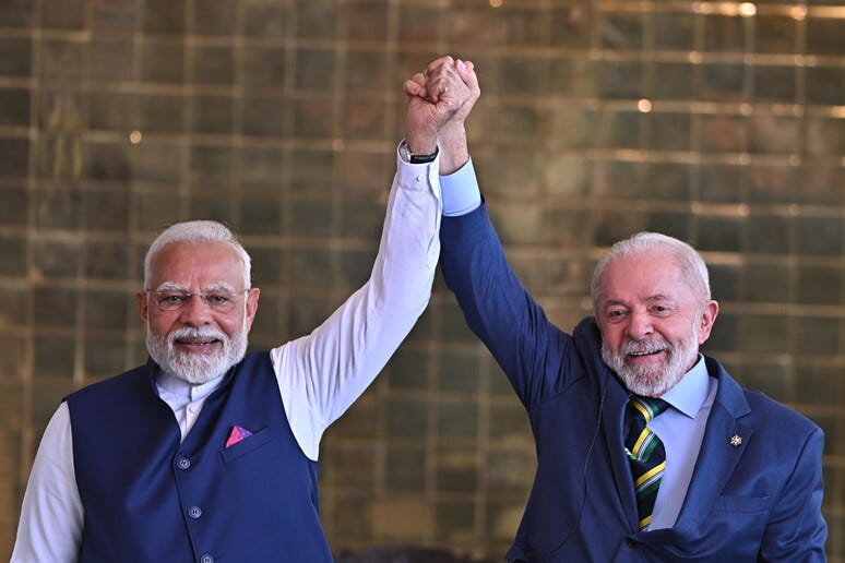 Narendra Modi y Lula da Silva, que busca una estrategia de los BRIC contra los aranceles © ANSA/EPA Narendra Modi y Lula da Silva, que busca una estrategia de los BRIC contra los aranceles © ANSA/EPA