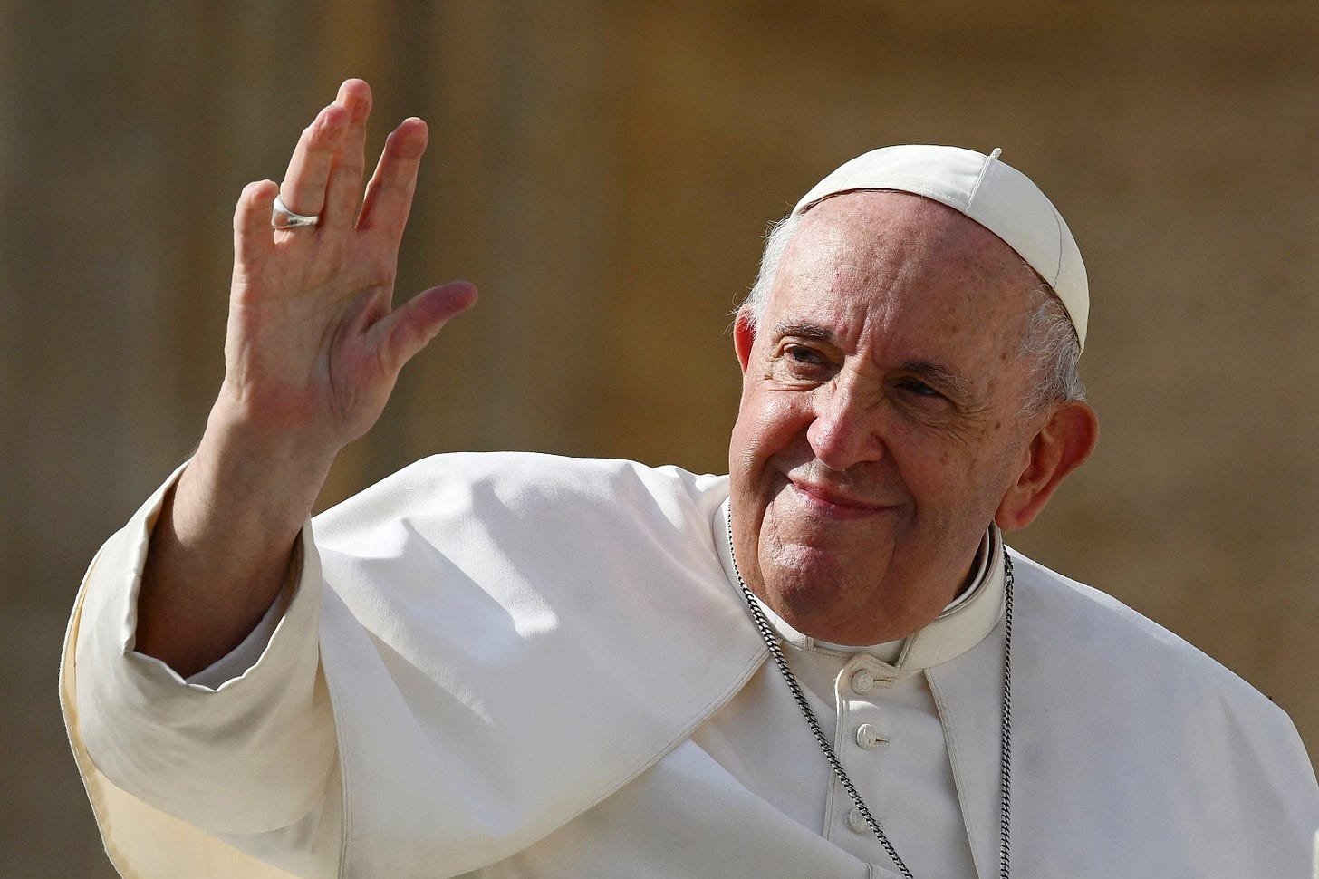 Pope Francis dies at 88: Voice for the poor who transformed the Catholic  Church | CNN
