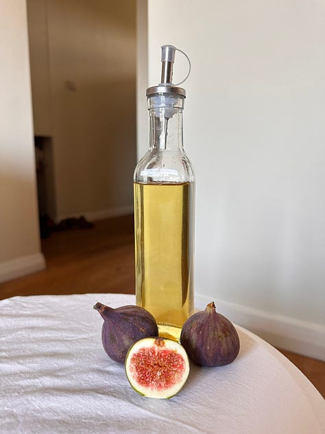Fig leaf syrup making