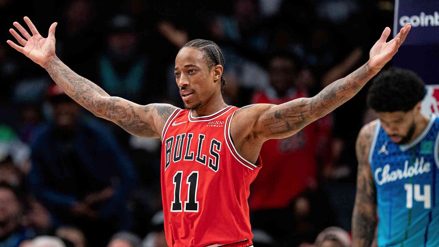 Bulls 121-109 Hornets: Monumental DeMar DeRozan leads Bulls past Michael  Jordan's team | Marca