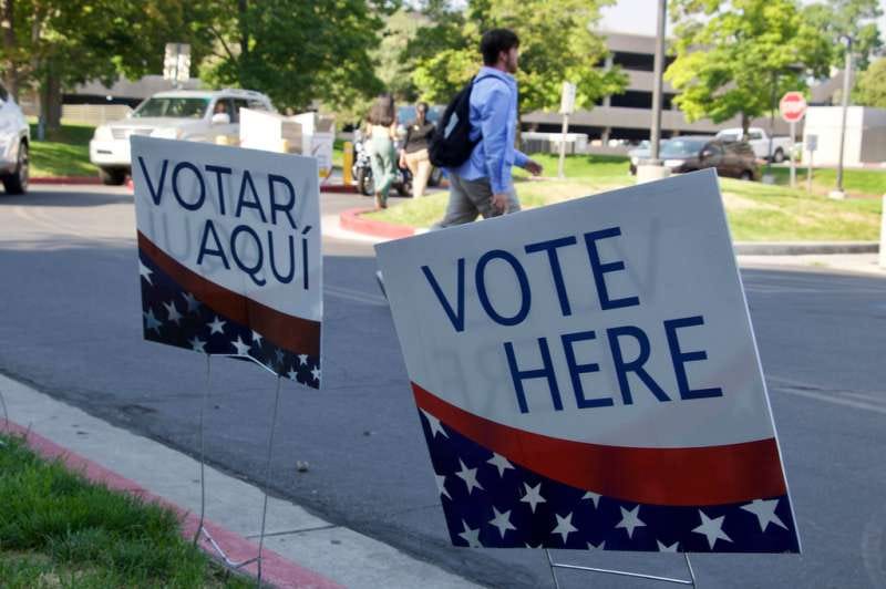 vote here signs vote here signs
