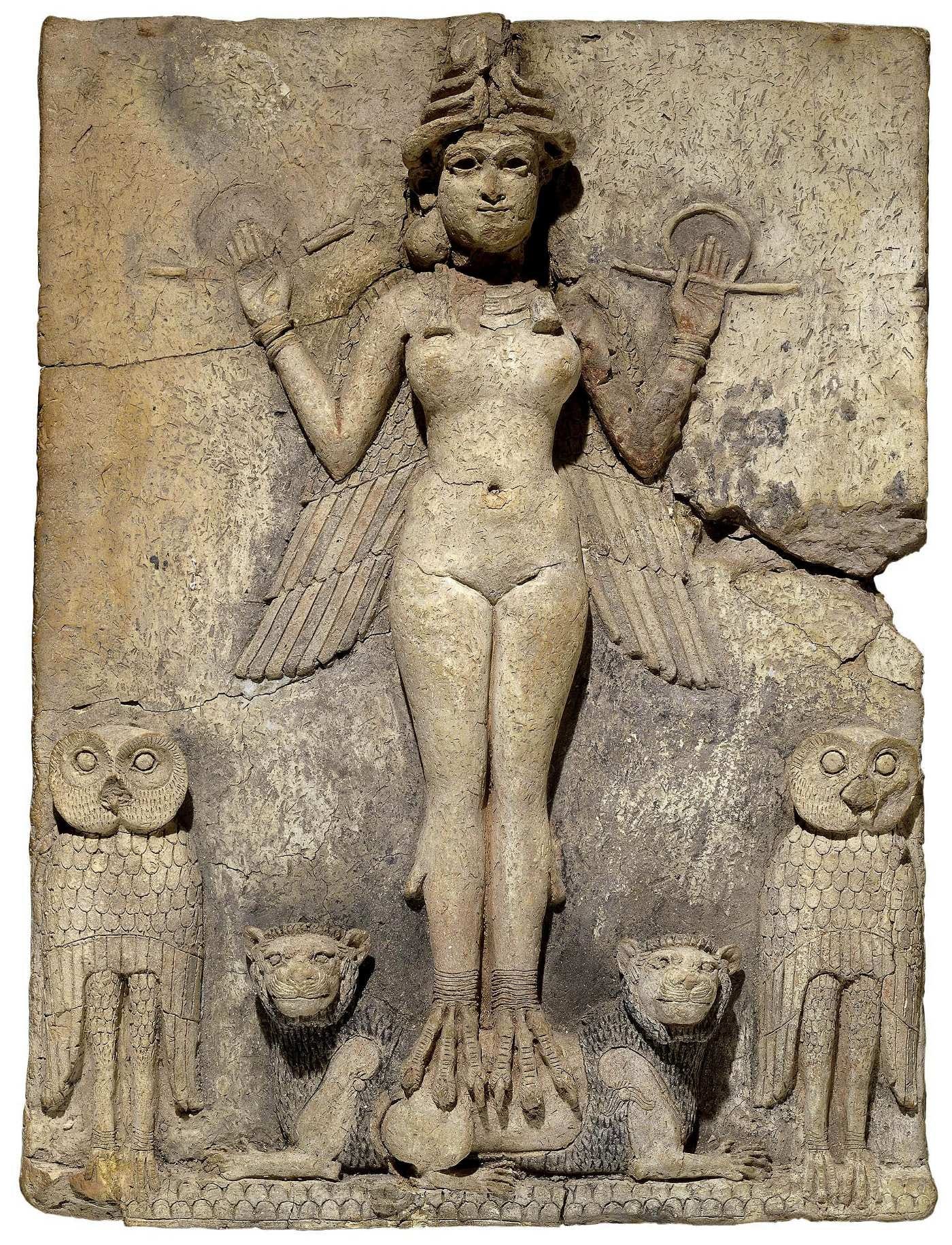 Who Was the Goddess Ishtar? (5 Facts)