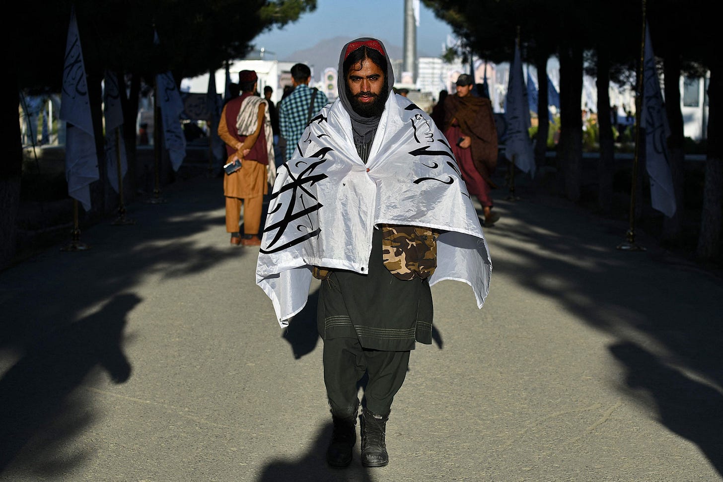 A person wearing a garment

Description automatically generated with medium confidence
