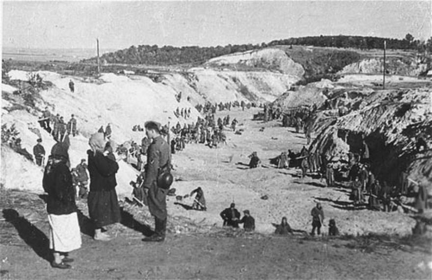 photo-after-of-the-ravine-in-1941