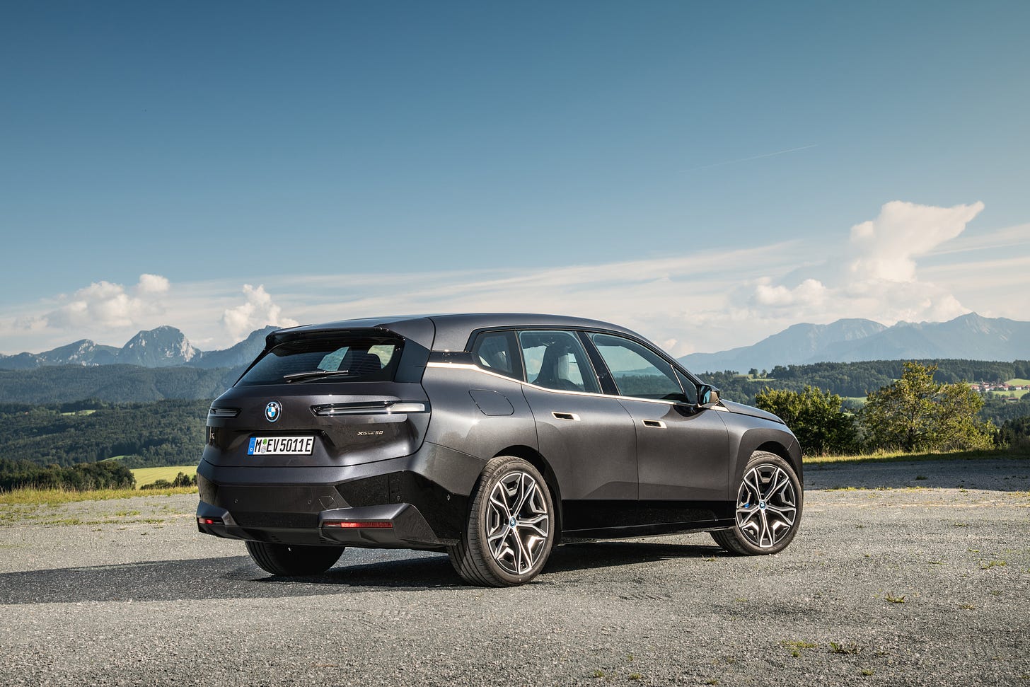 2022 BMW iX