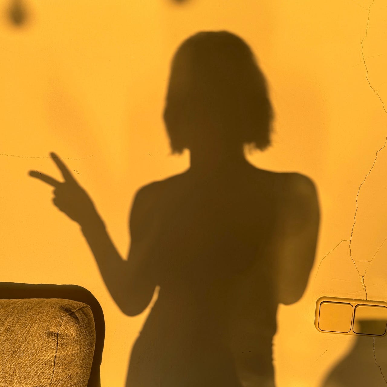 En Petit Comité \ud83e\udd0d by Tania