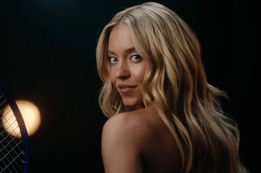 Sydney Sweeney, il marketing che funziona e le femministe incazzate