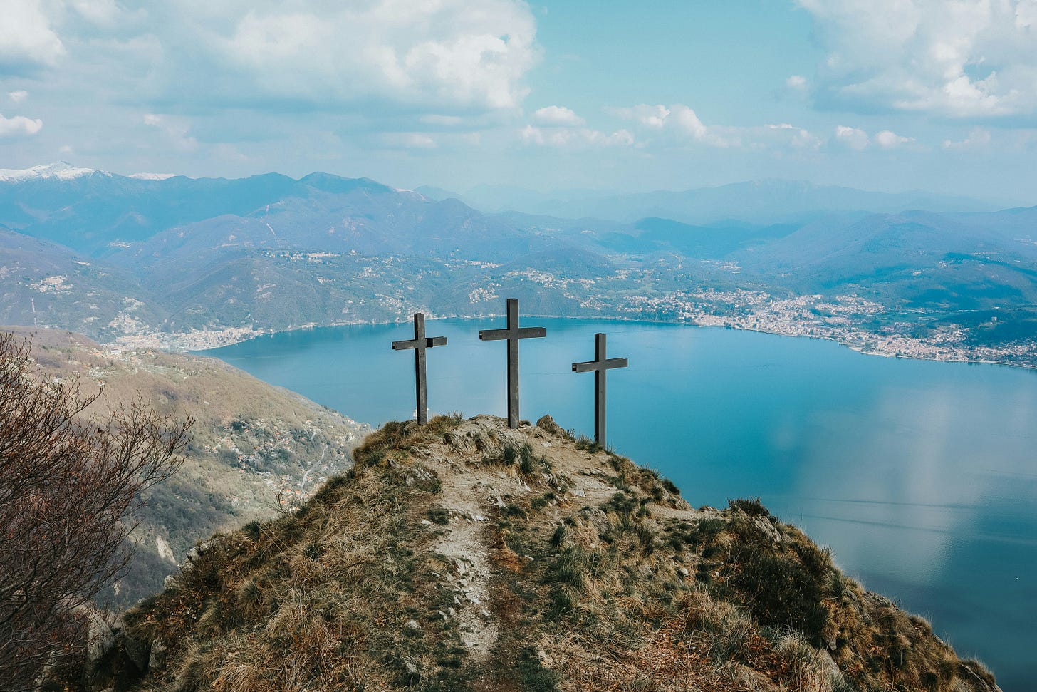 Scott Sauls | The Gospel, 3 crosses