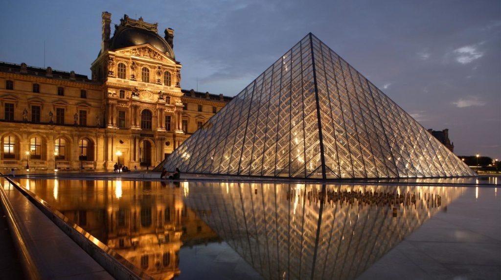 Pyramid Paris Louvre Pyramid Paris Louvre