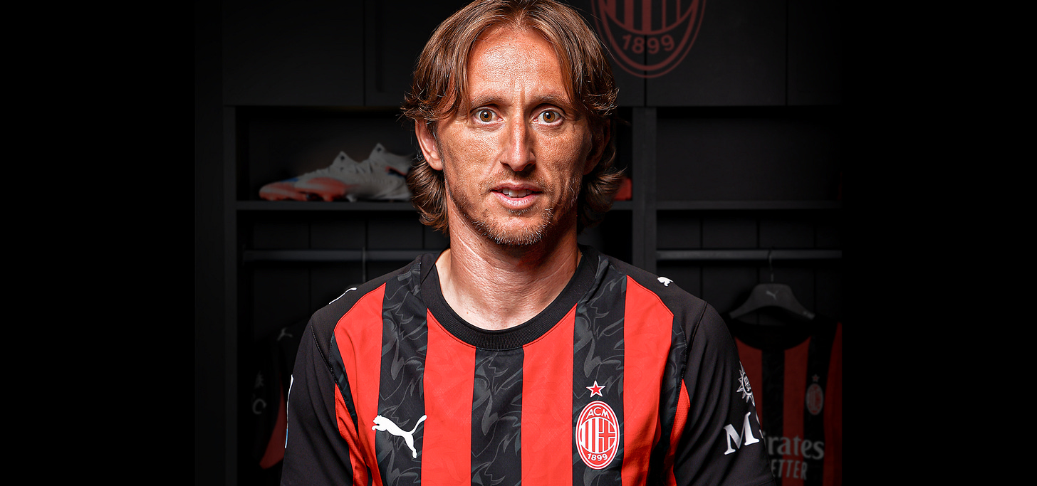 Luka Modrić, AC Milan's new signing in the transfer market: the official  statement | AC Milan