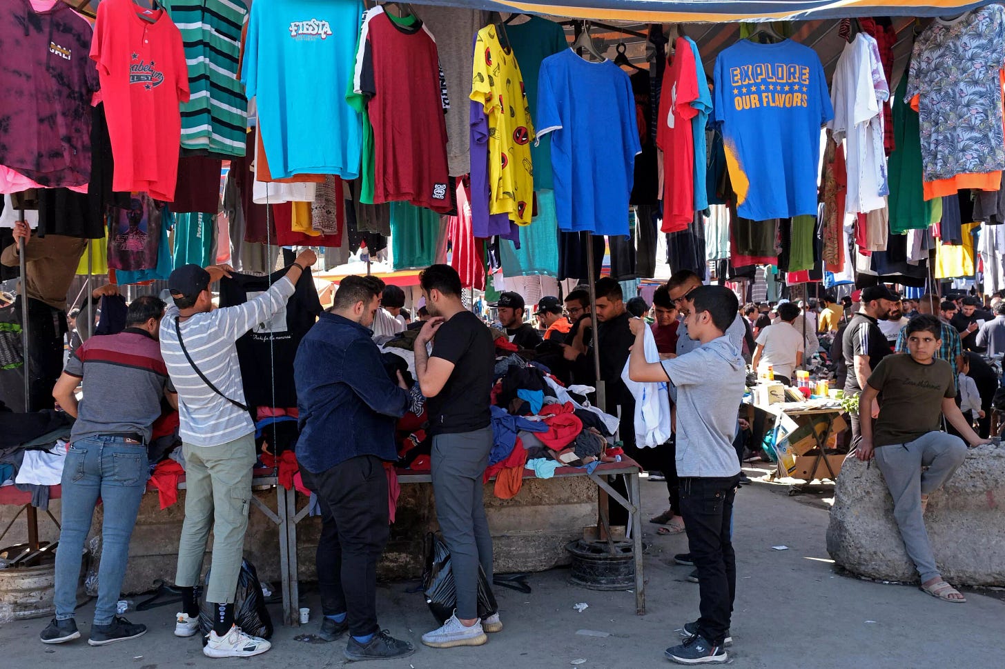 Iraq fashionistas champion climate-friendly vintage wear - Life & Style -  Aaj English TV