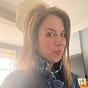 Kelly Erin's avatar