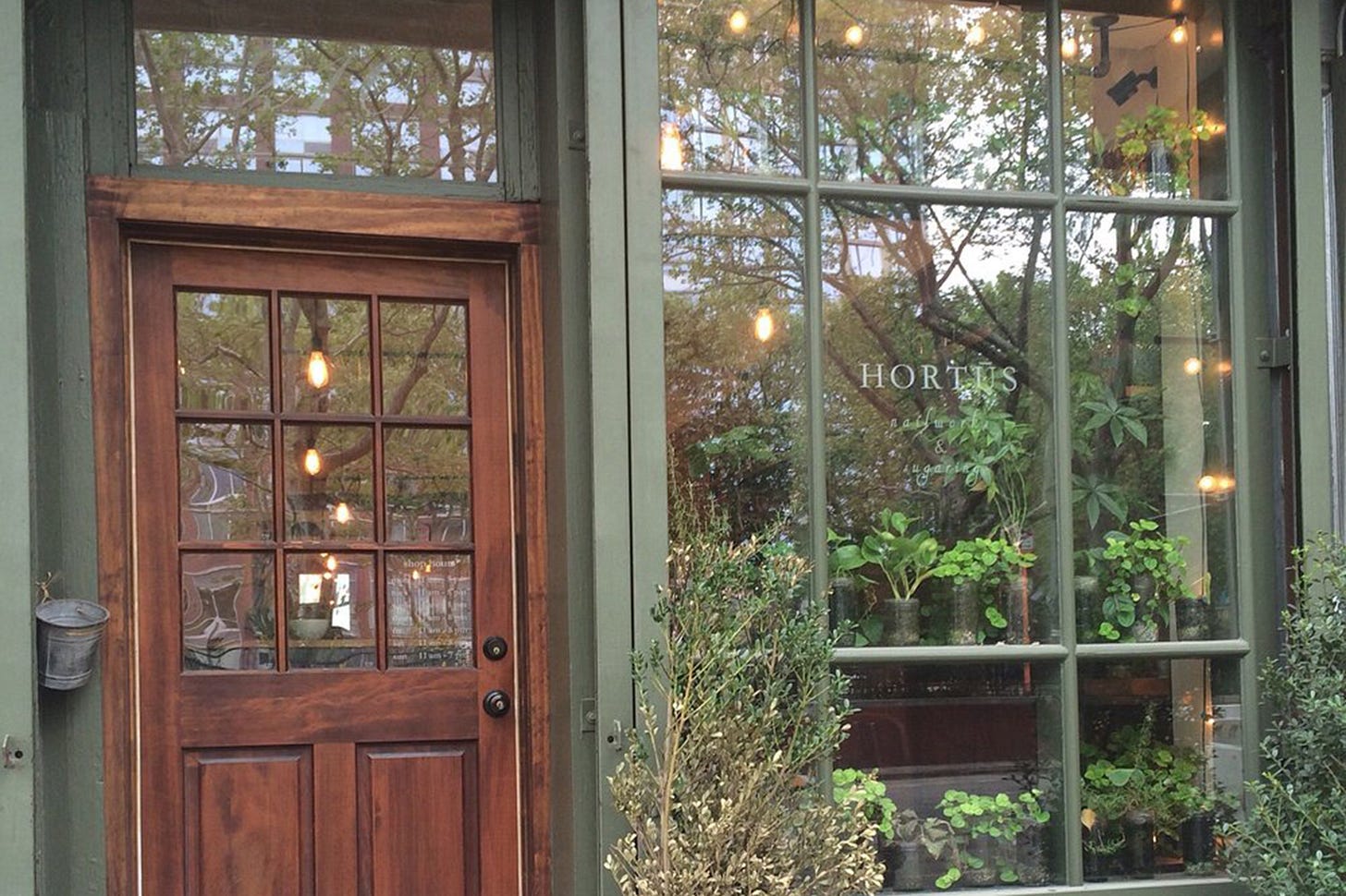 Hortus Nail Works | Health and beauty in Lower East Side, New York