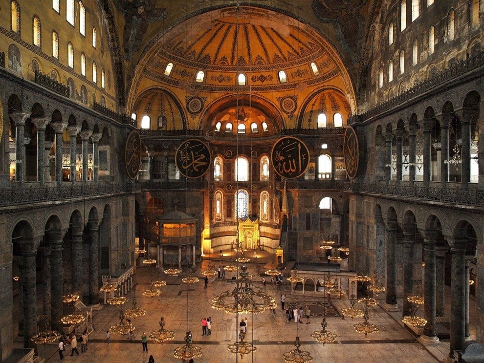Hagia Sophia of Istanbul Turkey : Photos, Facts & Visitors Information Hagia Sophia of Istanbul Turkey : Photos, Facts & Visitors Information