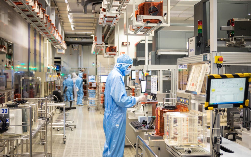 Soitec launched the construction of a new fabrication facility at its headquarters in Bernin | Invest In Grenoble Soitec launched the construction of a new fabrication facility at its headquarters in Bernin | Invest In Grenoble