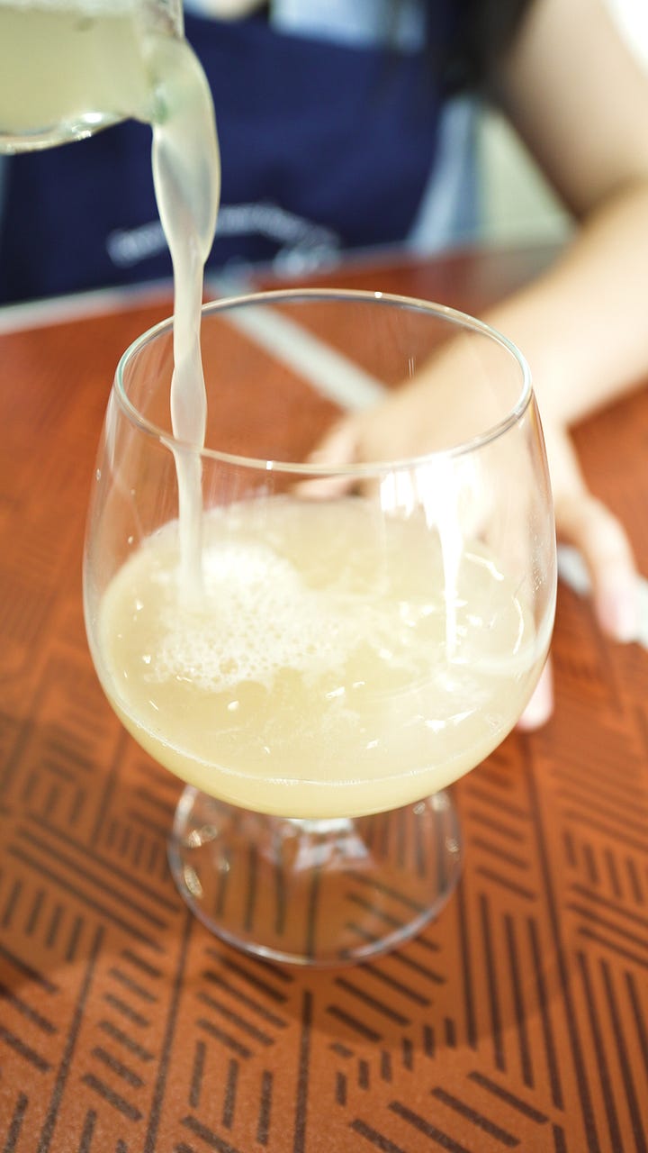 carbonated ginger beer