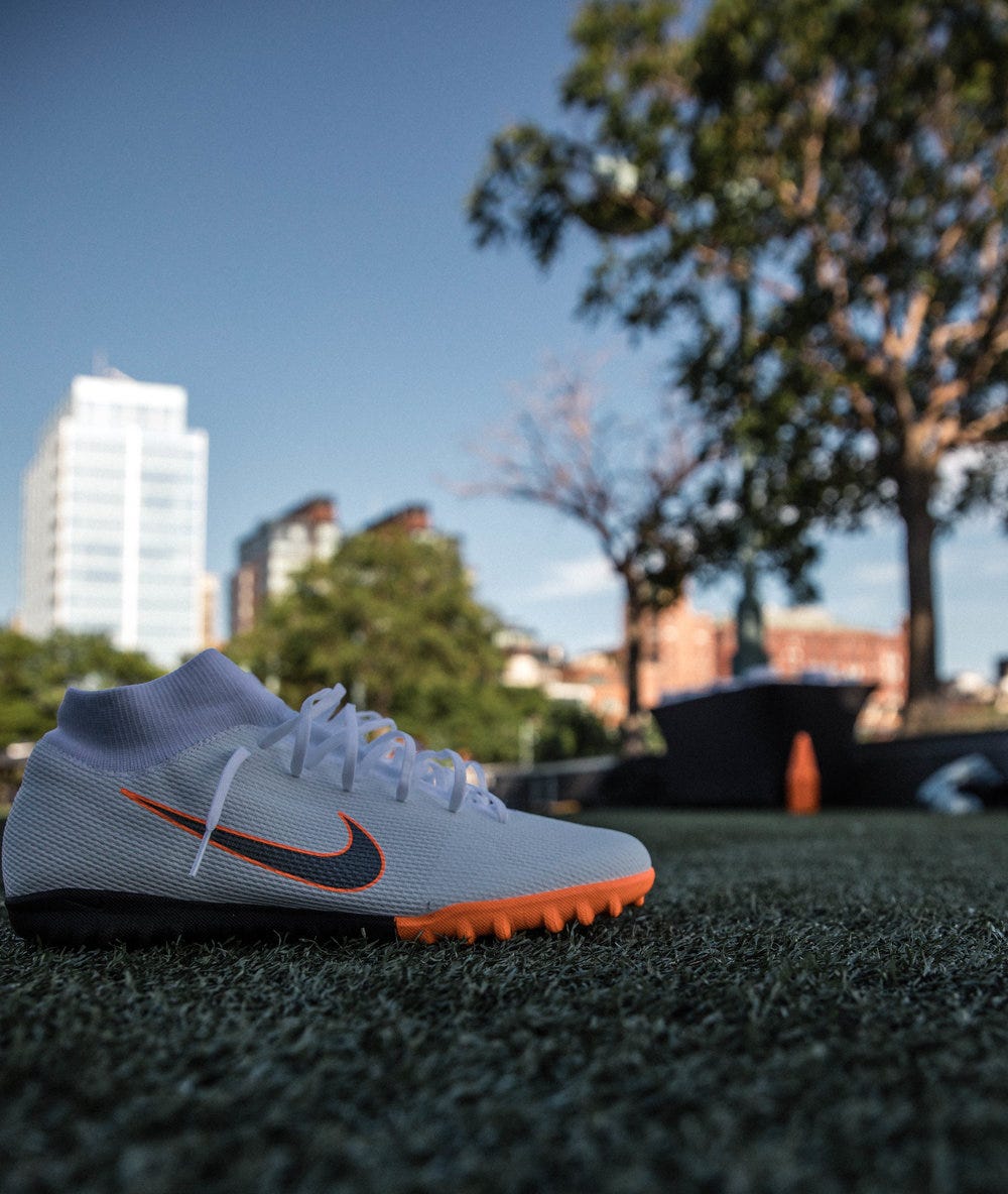 Football_Mon_Amour_Nike_NYC_11.jpg Football_Mon_Amour_Nike_NYC_11.jpg