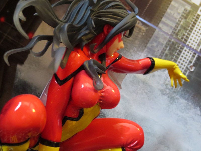 Kotobukiya Bishoujo Spider Woman side angle Kotobukiya Bishoujo Spider Woman side angle