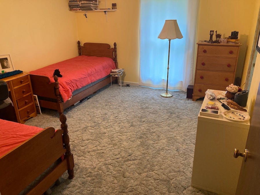 girls'bedroom.jpg