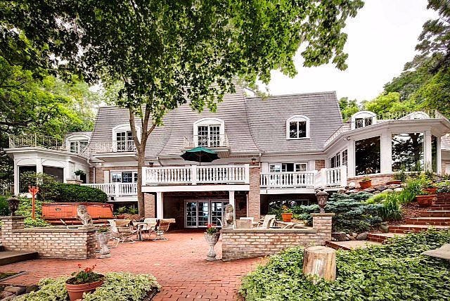 4777 Hewitts Point Rd, Oconomowoc, WI 53066 | MLS# 1462854 | @properties SE  Wisconsin