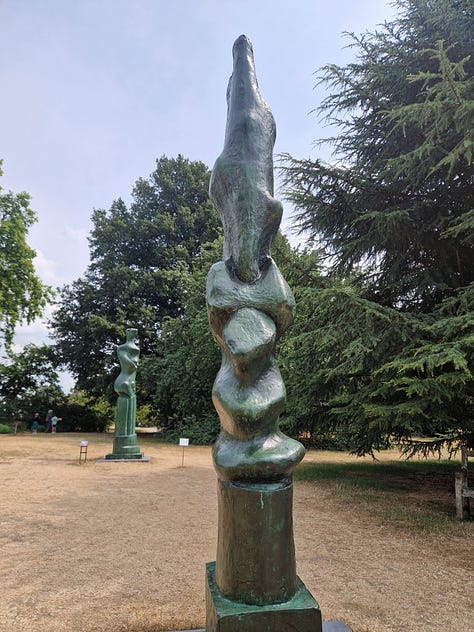 Henry Moore, Kew Gardens
