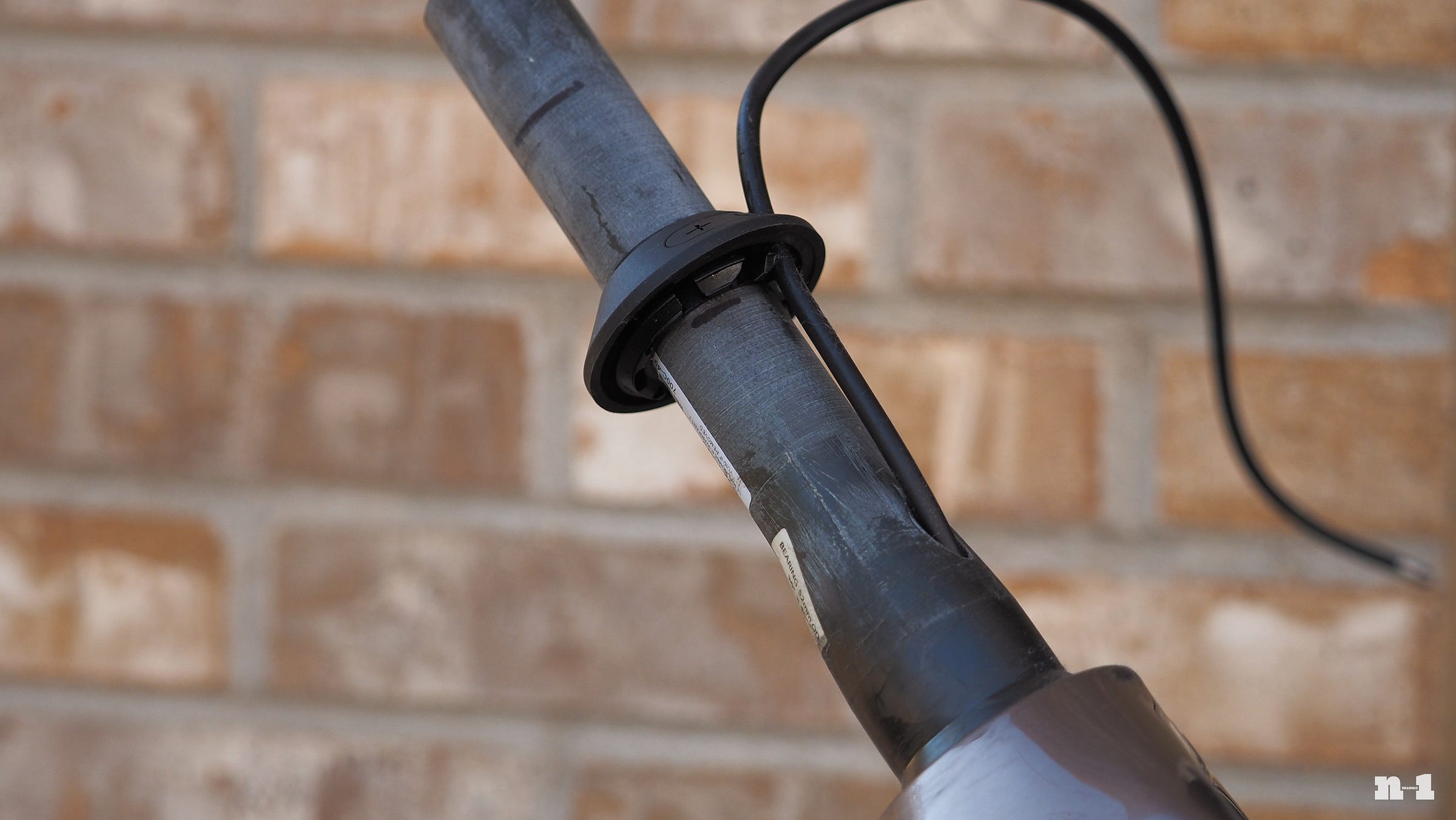 Sharpie line on steerer tube