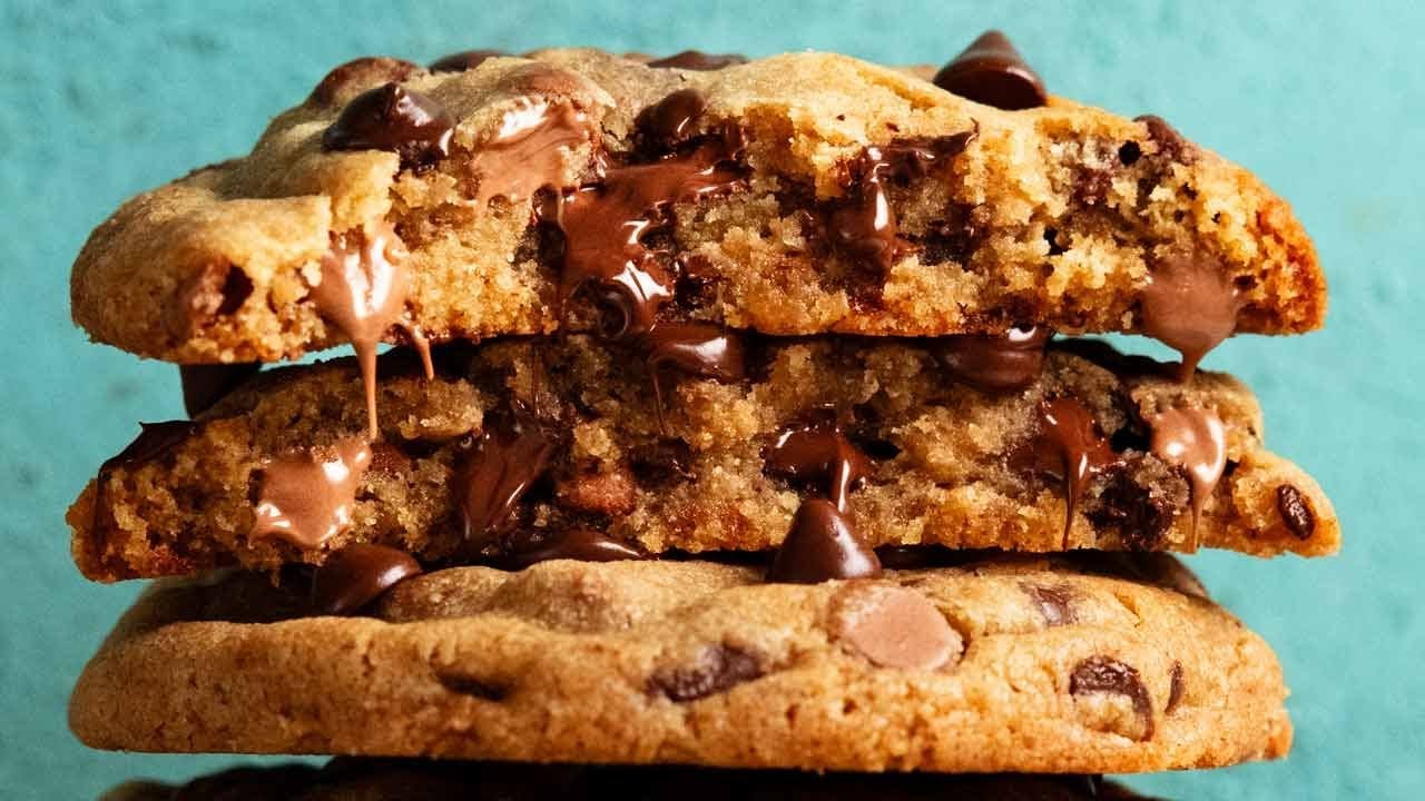 The Chocolate Chip Cookies of my dreams - RecipeTin Eats