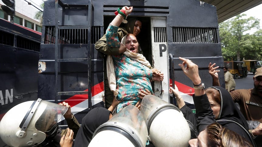 More than 240 Imran Khan supporters arrested at protests calling for his  release from jail in Pakistan - ABC News