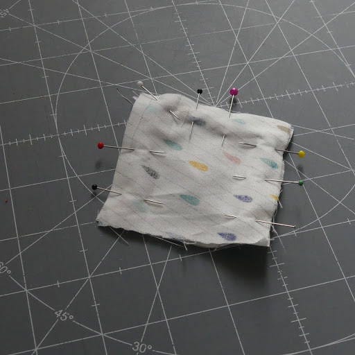 pinning 2 fabric pieces together