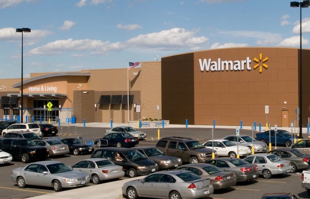 Parking Your Camper at Walmart: 9 Things You Need to Know – Fulltime  Families