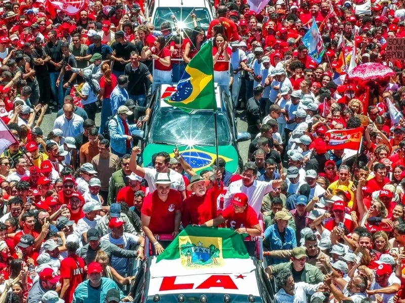 Campanha de Lula registra canal "Exército do Lula" como propaganda oficial Campanha de Lula registra canal "Exército do Lula" como propaganda oficial