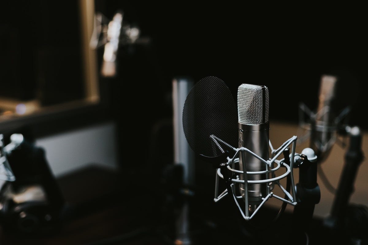 File:Podcast.jpg - Wikimedia Commons