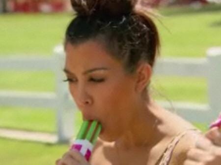 kourtney kardashian talks about painful sex with scott disick 2014 kourtney kardashian talks about painful sex with scott disick 2014