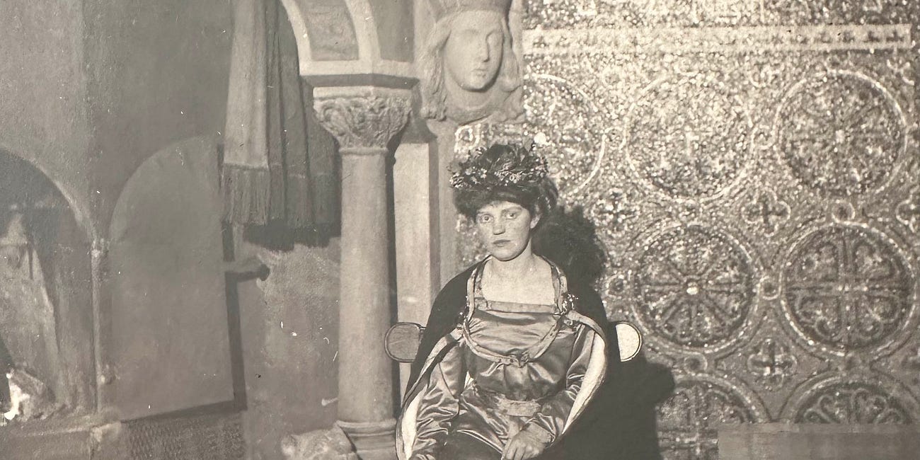 What to Expect When You're Marrying a British Aristocrat