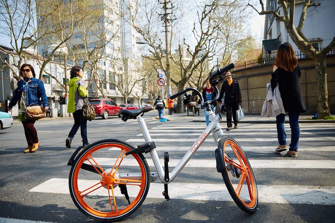 Una bicicleta de Mobike, el modelo de bicicletas compartidas aumenta las opciones de movilidad para todos Una bicicleta de Mobike, el modelo de bicicletas compartidas aumenta las opciones de movilidad para todos