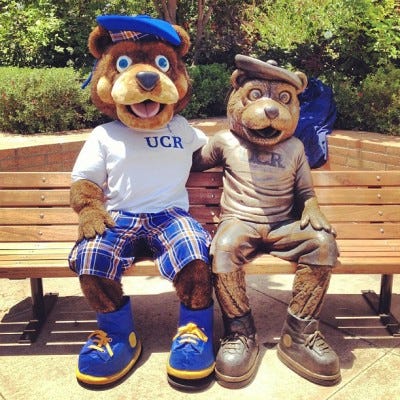 Scotty with Scotty! Check out the new senior gift at the HUB! (at University of California, Riverside (UCR)) – @ucrhub on Tumblr Scotty with Scotty! Check out the new senior gift at the HUB! (at University of California, Riverside (UCR)) – @ucrhub on Tumblr
