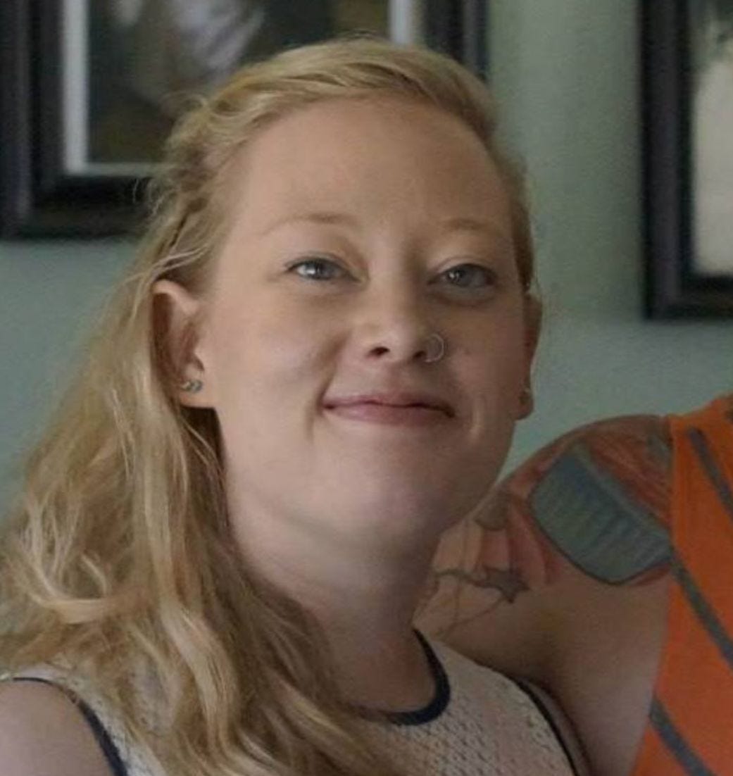 Renee Nicole Good: Mother of 3 who loved to sing and write poetry shot and  killed by ICE in Minneapolis | CNN