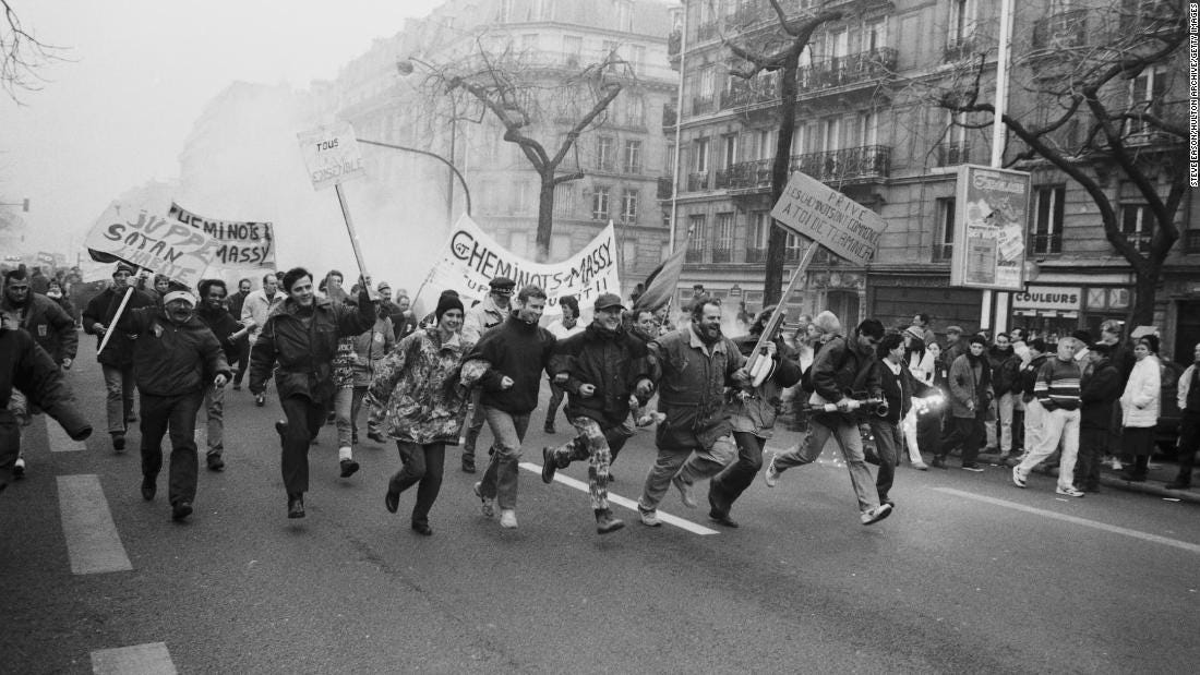 Manifestantes contra la reforma de las pensiones en 1995.