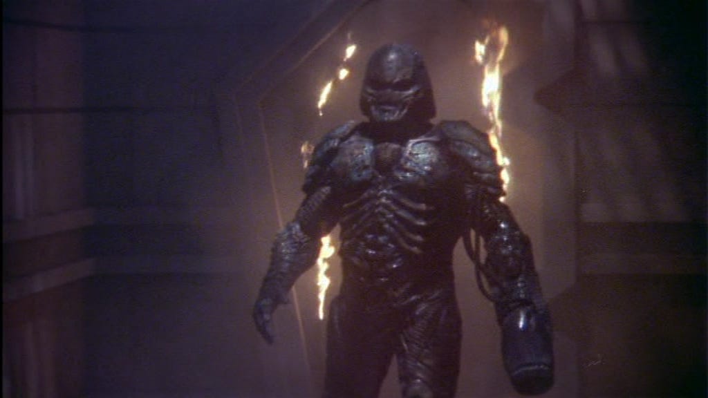 Ray Hardgrit's Sci-Fi Adventures: Babylon 5 1-04: Infection