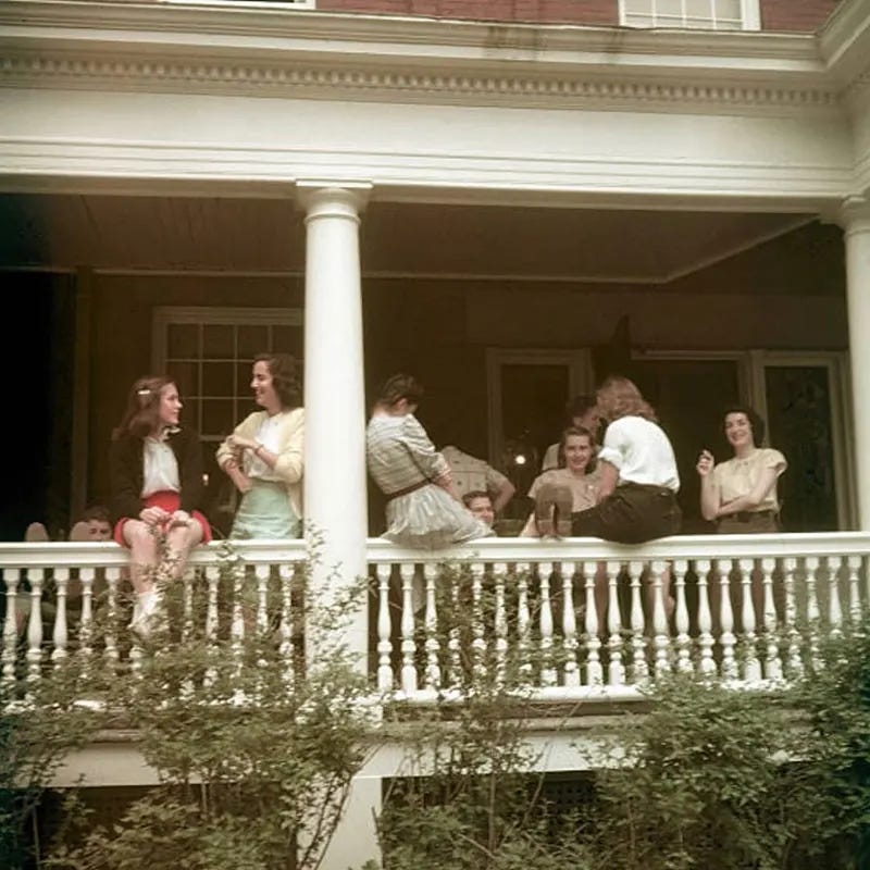A moment captured at Smith College in 1948, revealing the friendships and academic pursuits of its female students. A moment captured at Smith College in 1948, revealing the friendships and academic pursuits of its female students.